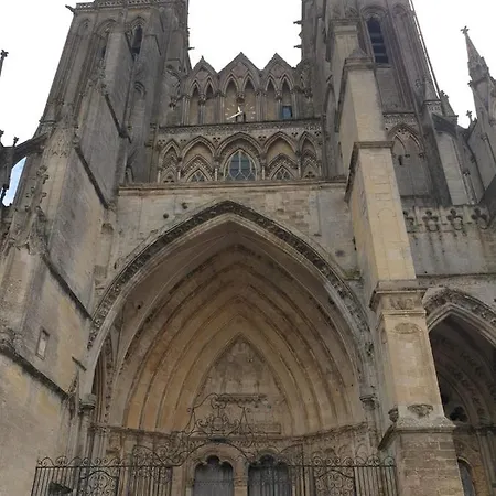 Le Moulin En Route Bleves