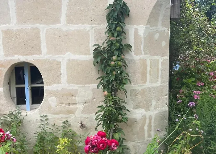 Le Moulin En Route Bed and breakfast